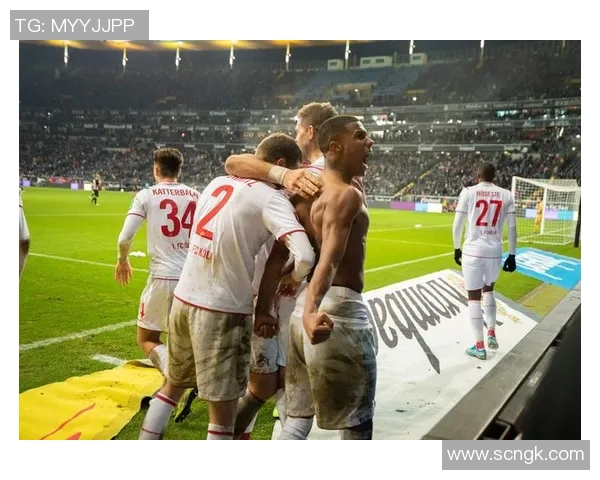 法兰克福队主场取胜，喜迎胜利的曙光！